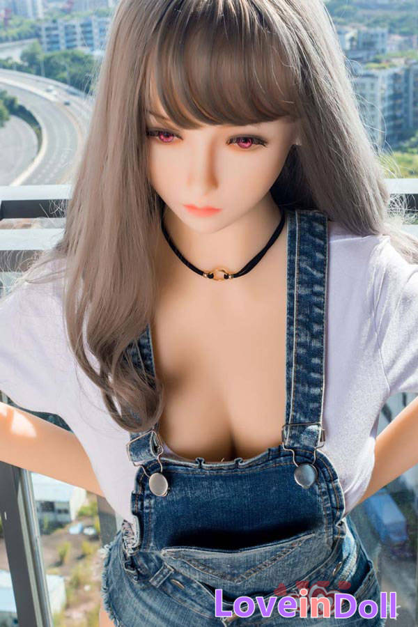 人気巨乳リアルドール